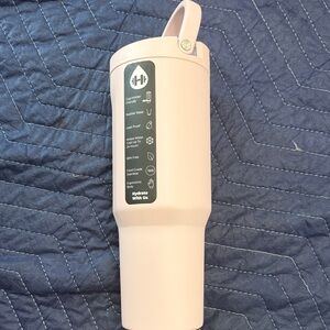 NWT HydroJug 32oz Sports Bottle in Pink Sand